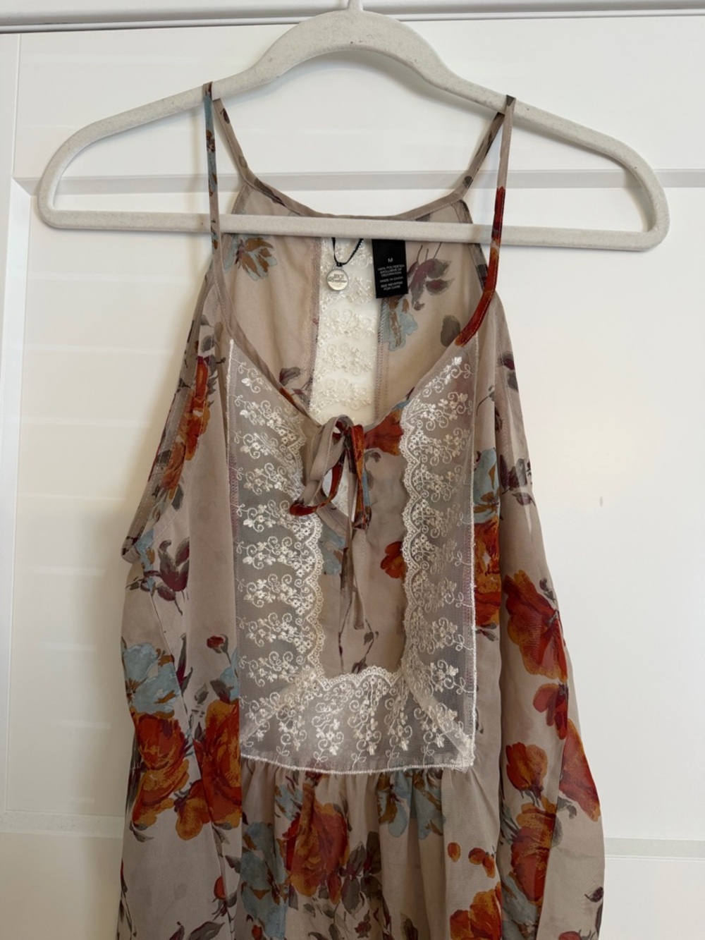 BKE Beige Floral Lace-Front Camisole with Rust & Blue Flowers